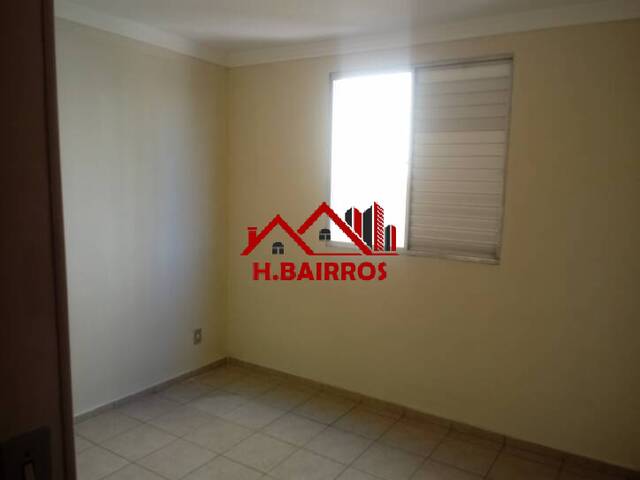 Apartamento para Venda em São José dos Campos - 2