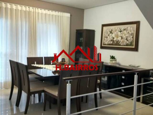 Casa para Venda em São José dos Campos - 3