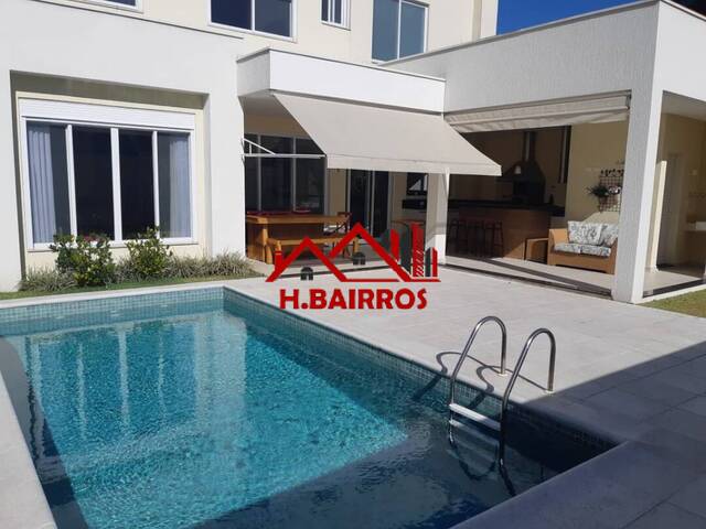 Casa para Venda em São José dos Campos - 2
