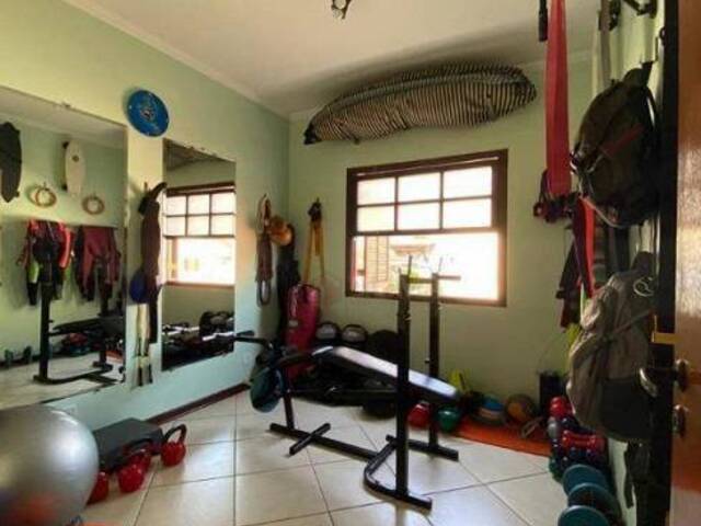 Casa para Venda em São José dos Campos - 3