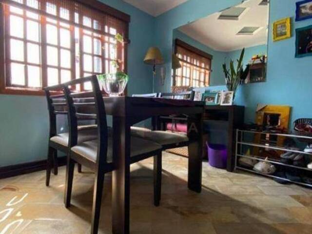 Casa para Venda em São José dos Campos - 2