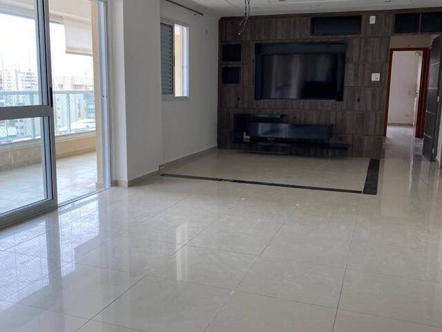Apartamento para Locação em São José dos Campos - 3