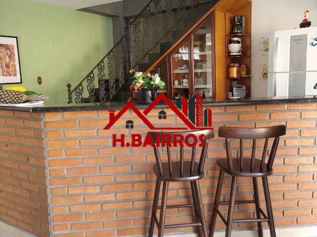 Casa para Venda em São José dos Campos - 3