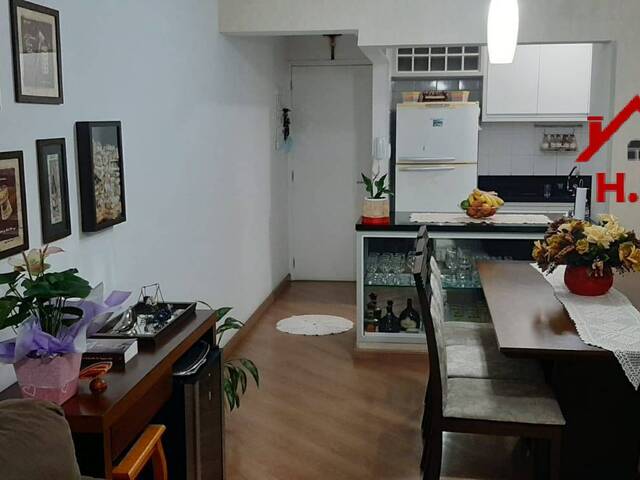 Apartamento para Venda em São José dos Campos - 2