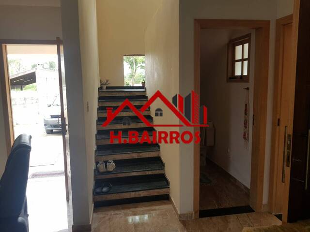 Casa para Venda em São José dos Campos - 4