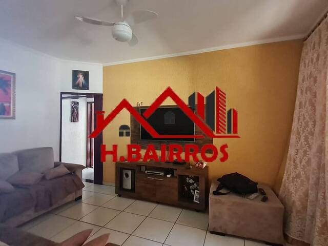 Casa para Venda em São José dos Campos - 3