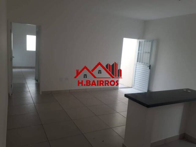 Casa para Venda em São José dos Campos - 2