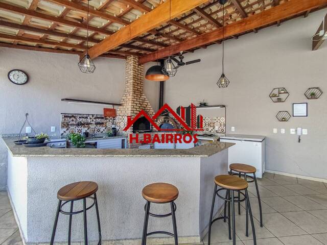 Apartamento para Venda em São José dos Campos - 2