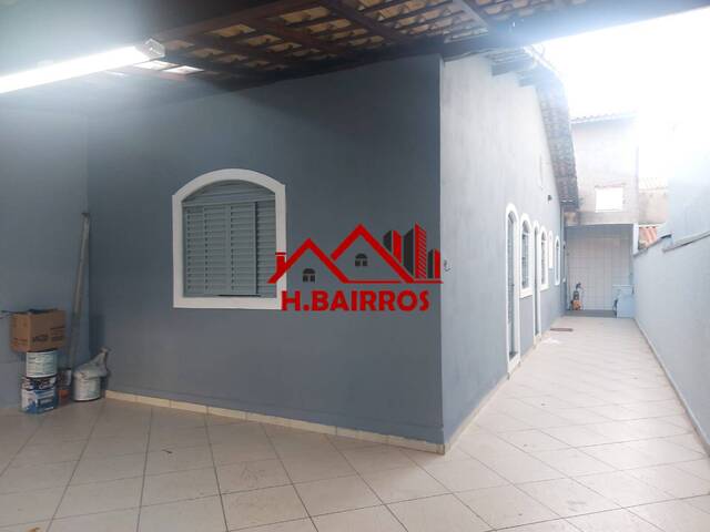 Casa para Venda em São José dos Campos - 4
