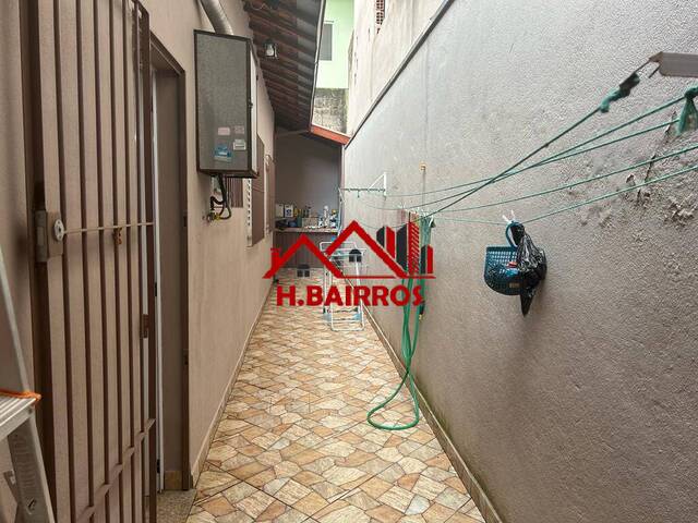 Casa para Venda em São José dos Campos - 5