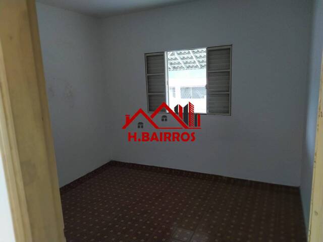 Casa para Venda em São José dos Campos - 4