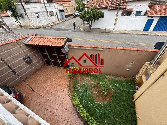 Casa para Venda em São José dos Campos - 4
