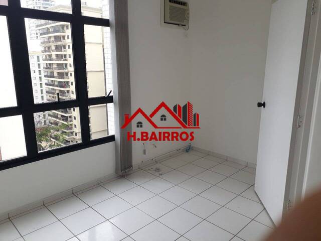 Locação em Parque Residencial Aquarius - São José dos Campos