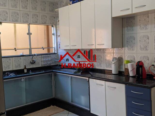 #3418 - Casa para Venda em São José dos Campos - SP