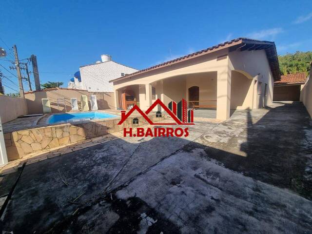 #3426 - Casa para Venda em Caraguatatuba - SP