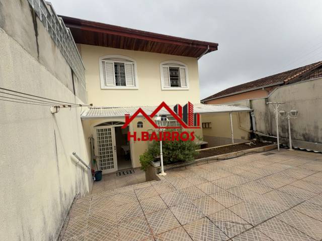 Casa para Venda em São José dos Campos - 5