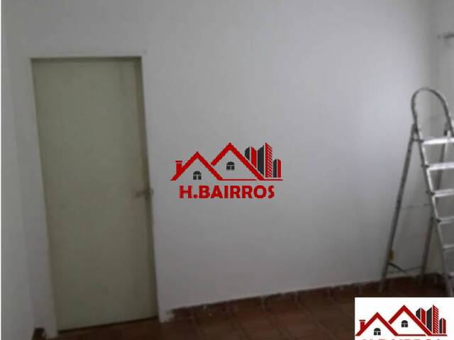 Casa para Venda em São José dos Campos - 4