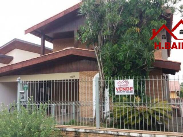 #232 - Casa para Venda em São José dos Campos - SP