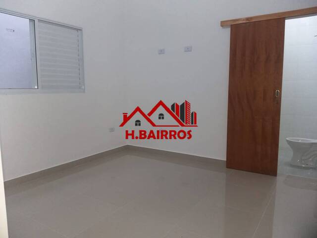 Casa para Venda em São José dos Campos - 2