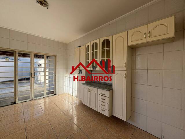 #3298 - Casa para Locação em São José dos Campos - SP - 2