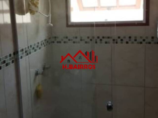 Casa para Venda em São José dos Campos - 4