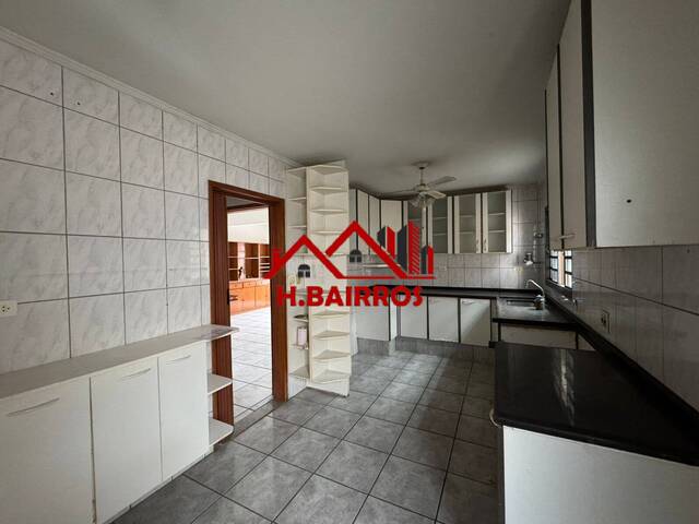 #3516 - Casa para Venda em São José dos Campos - SP