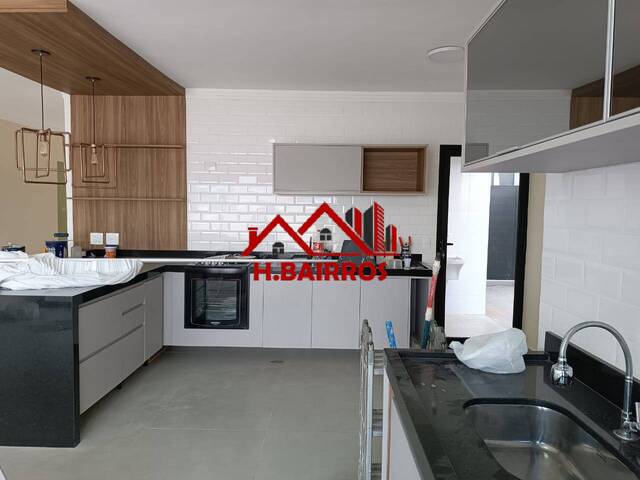 #3543 - Casa em condomínio para Venda em São José dos Campos - SP